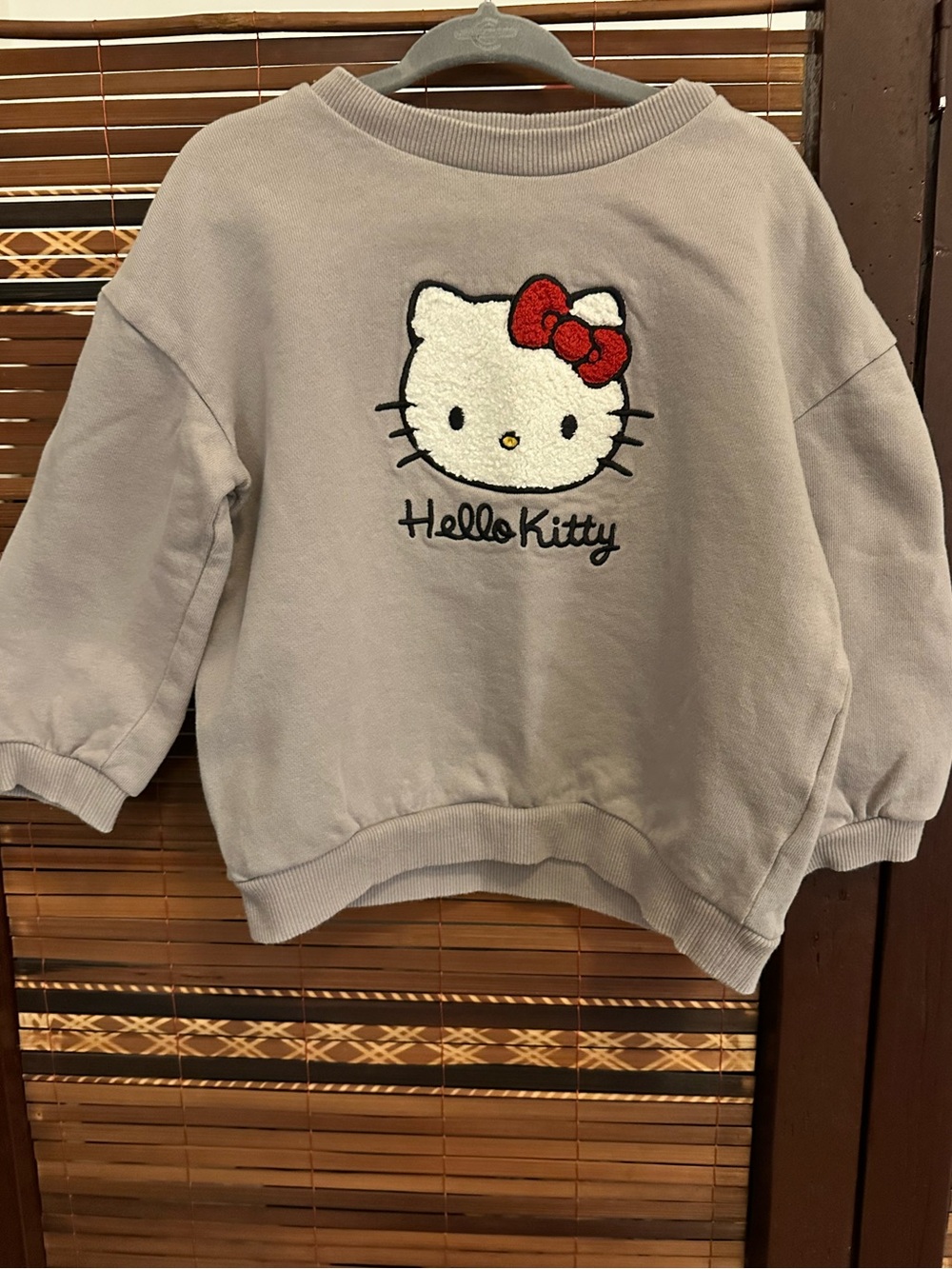 H&M Toddler 3T Hello Kitty Sweatshirt Embroidered